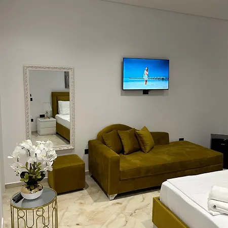 By Era Apartment